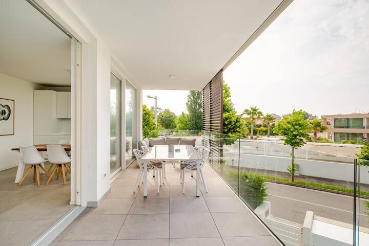 Apartment Luma With Pool *